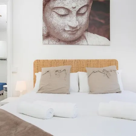 Vass Holidays Apartment *